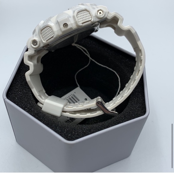 Men’s G Shock GA Tribal Pattern Watch - Picture 10 of 12